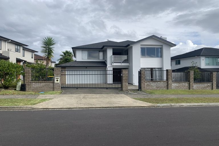 Photo of property in 69 Killybegs Drive, Pinehill, Auckland, 0632