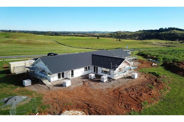 Photo of property in 4 Fernbird Grove, Kerikeri, 0294