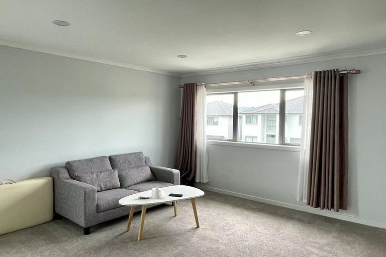 Photo of property in 63 Timmer Road, Flat Bush, Auckland, 2019