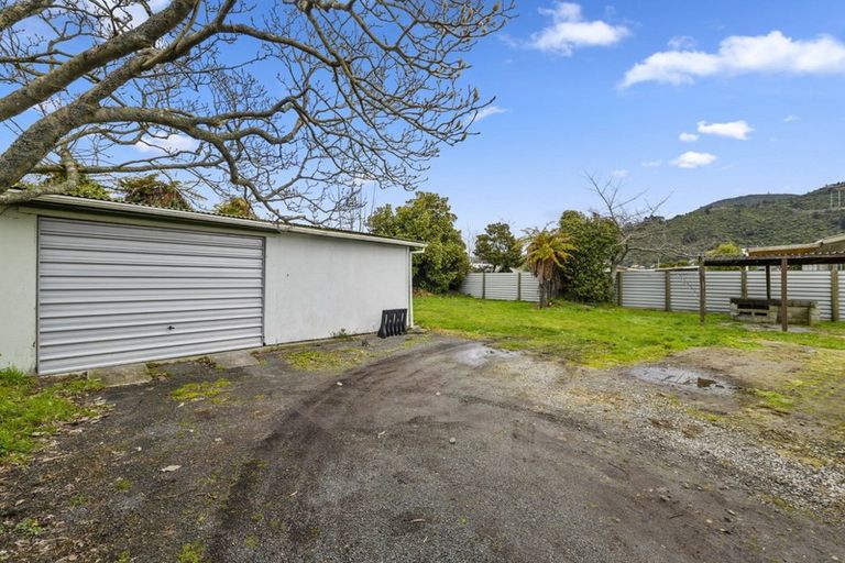 Photo of property in 24 Fenruss Street, Fairy Springs, Rotorua, 3015