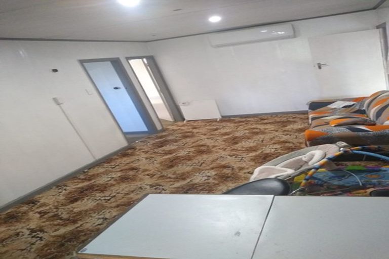 Photo of property in 14 Mcnally Road, Pukekohe, 2120