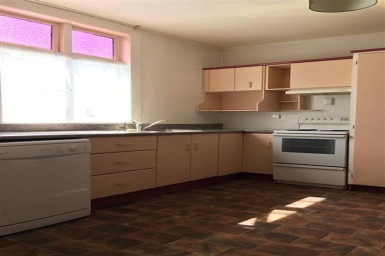 Photo of property in 132 Mill Road, Kensington, Whangarei, 0112