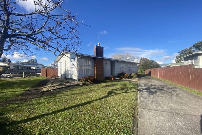 Photo of property in 58 Riverpark Crescent, Henderson, Auckland, 0610