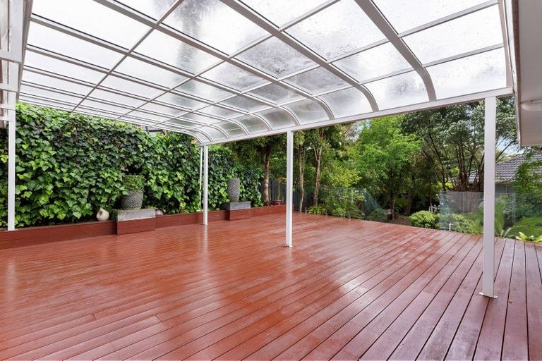 Photo of property in 22 Westview Court, Somerville, Auckland, 2014