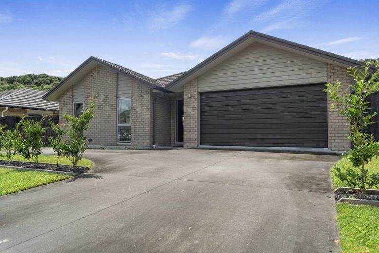 Photo of property in 269 Lakes Boulevard, Pyes Pa, Tauranga, 3112