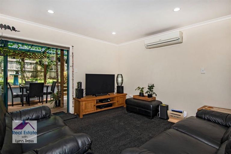 Photo of property in 11e Lupton Avenue, Kensington, Whangarei, 0112