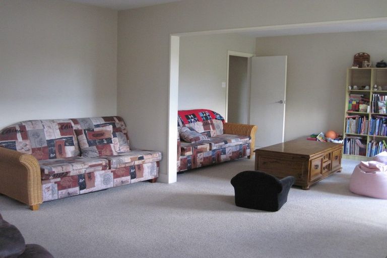 Photo of property in 38 Kendal Avenue, Burnside, Christchurch, 8053