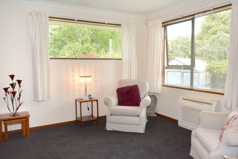 Photo of property in 27 Wickliffe Street, Mosgiel, 9024