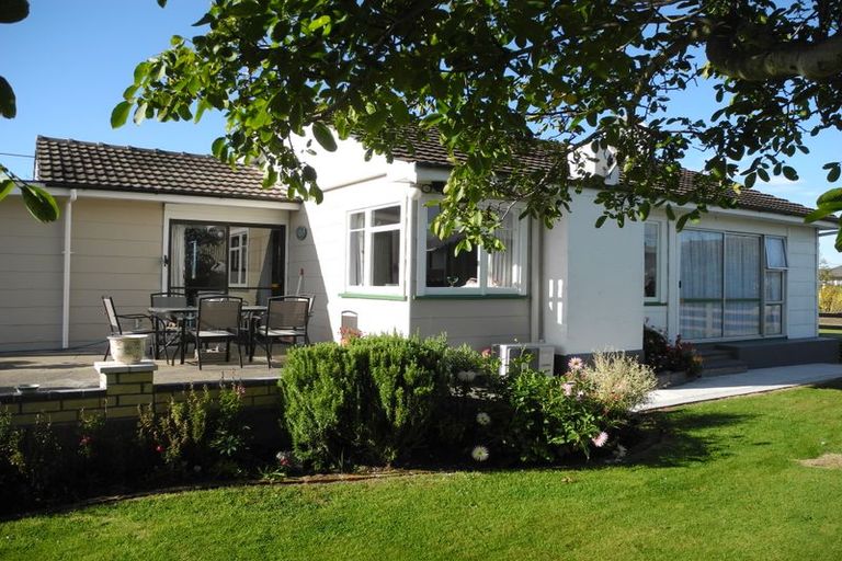 Photo of property in 17 Rugby Street, Waimate, 7924