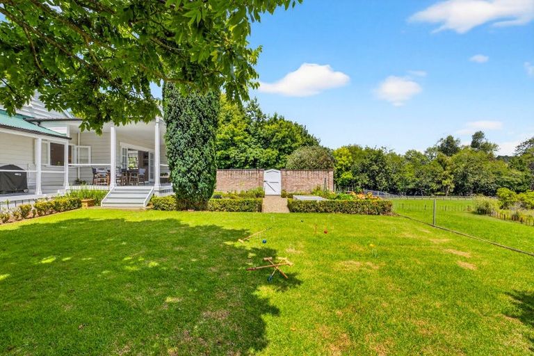 Photo of property in 127a Access Road, Kumeu, 0891