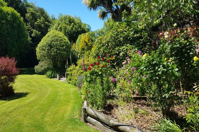 Photo of property in 3 Allan Street, Waimate, 7924