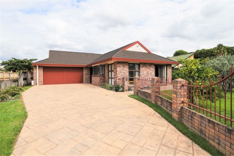 Photo of property in 15 Minnie Place, Pukete, Hamilton, 3200