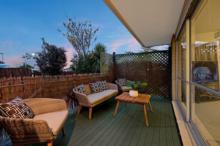 Photo of property in 18 Dunoon Place, Woolston, Christchurch, 8062