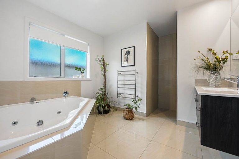 Photo of property in 15 Michael Terrence Place, Flagstaff, Hamilton, 3210