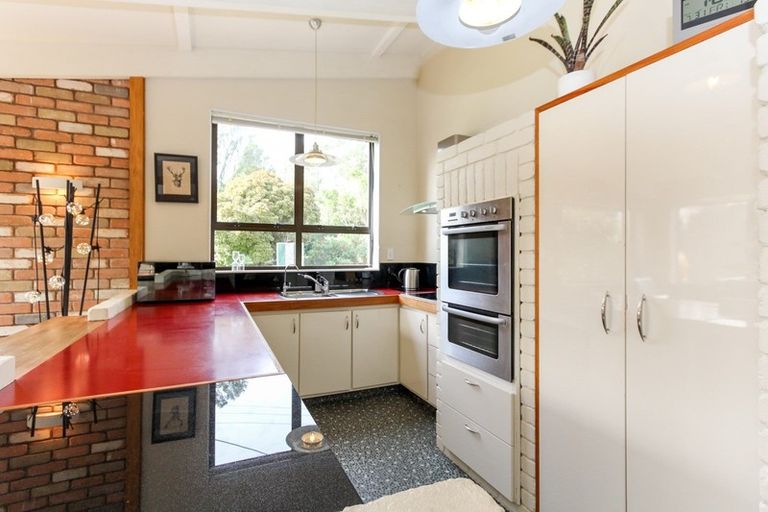 Photo of property in 596 Carrington Road, Hurworth, New Plymouth, 4371