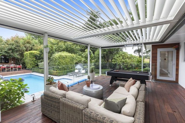 Photo of property in 477 Avonhead Road, Avonhead, Christchurch, 8042