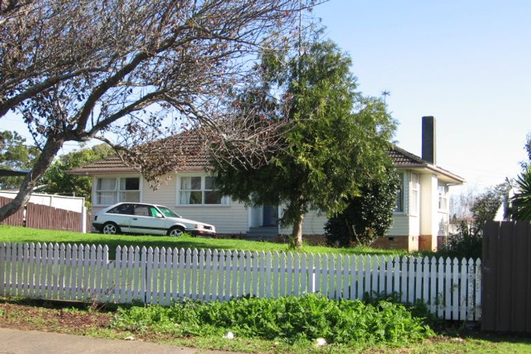 Photo of property in 29 Crown Crescent, Otara, Auckland, 2023