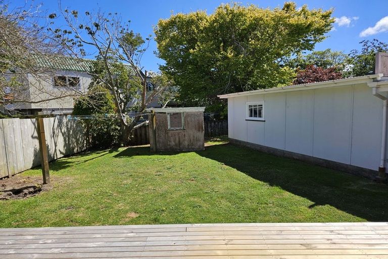 Photo of property in 5 Fry Street, Boulcott, Lower Hutt, 5010