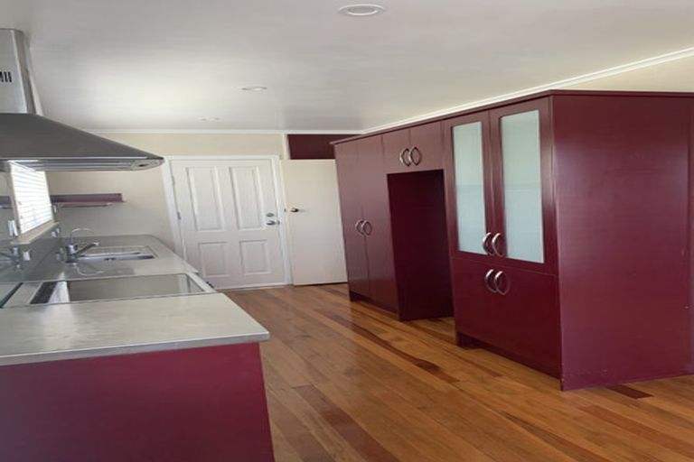 Photo of property in 7 Wood Avenue, Howick, Auckland, 2014