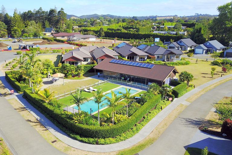 Photo of property in 39 Sarawak Drive, Kerikeri, 0230