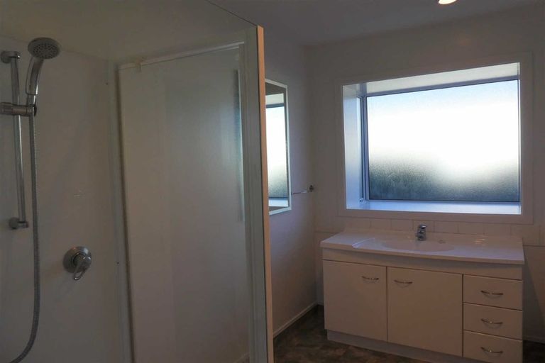 Photo of property in 17 Palmside Street, Somerfield, Christchurch, 8024