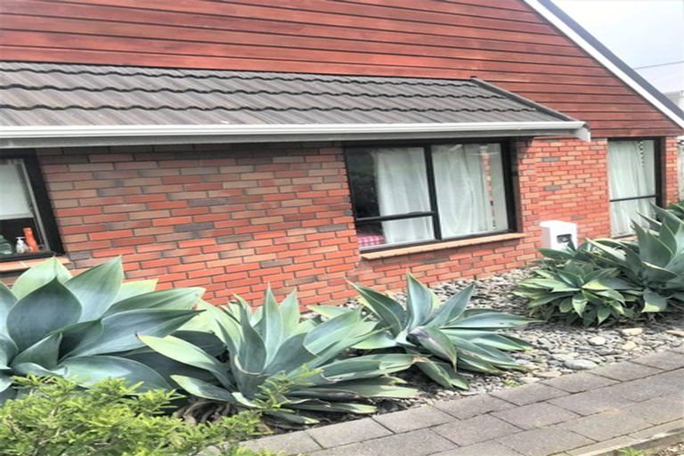 Photo of property in 1/9 Mana Esplanade, Paremata, Porirua, 5026