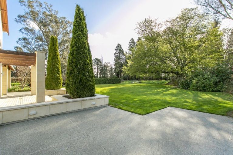 Photo of property in 100 Beach Road East, Elgin, Ashburton, 7777