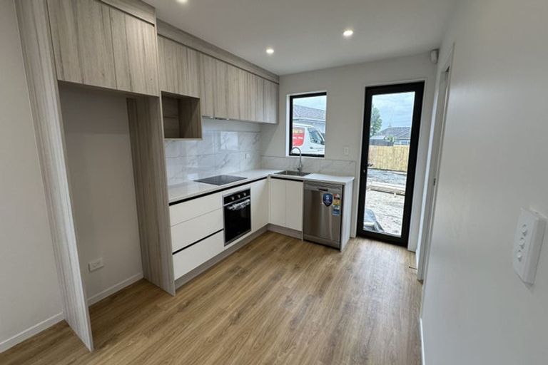 Photo of property in 156 Ridge Road, Howick, Auckland, 2014