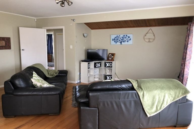Photo of property in 39a Harrington Road, Henderson, Auckland, 0610