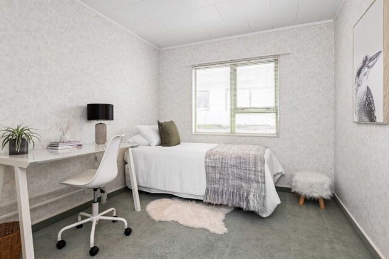 Photo of property in 2/40 Alamein Crescent, Onekawa, Napier, 4110