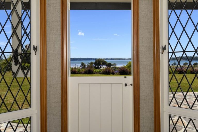 Photo of property in 140 Kayelene Place, Omokoroa, 3114