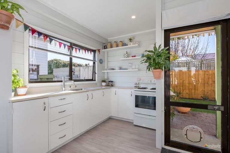 Photo of property in Princeton Gardens, 7/58 Cuba Street, Petone, Lower Hutt, 5012