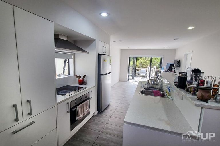 Photo of property in 34 Makamaka Lane, Albany Heights, Auckland, 0632