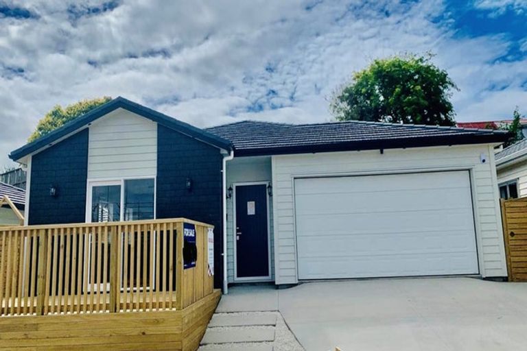 Photo of property in 39 Farranfore Road, Opaheke, Papakura, 2113