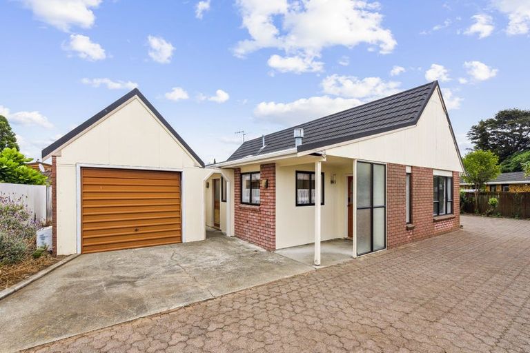 Photo of property in 5a Warrimoo Street, Paraparaumu, 5032