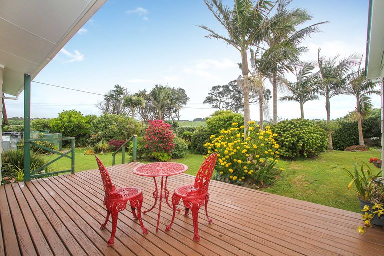 Photo of property in 20 Waipipi Wharf Road, Pollok, Waiuku, 2683