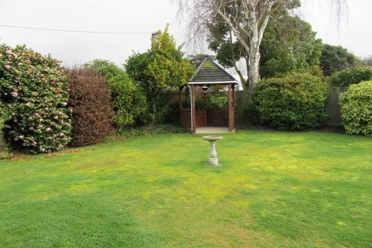 Photo of property in 8 Merrin Street, Avonhead, Christchurch, 8042