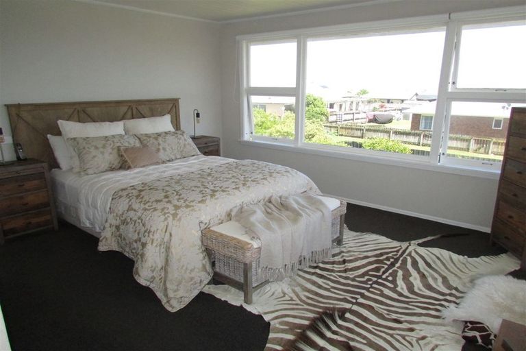 Photo of property in 100 Main South Road, Karoro, Greymouth, 7805