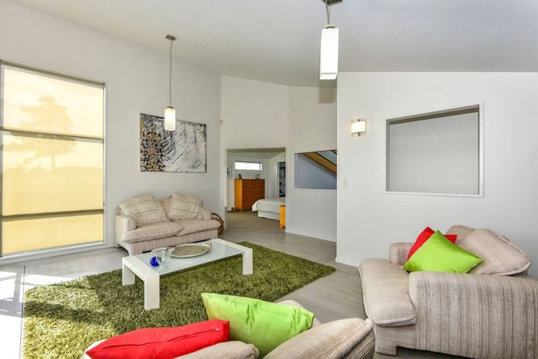 Photo of property in 18 Fishermans Rest, Waimairi Beach, Christchurch, 8083