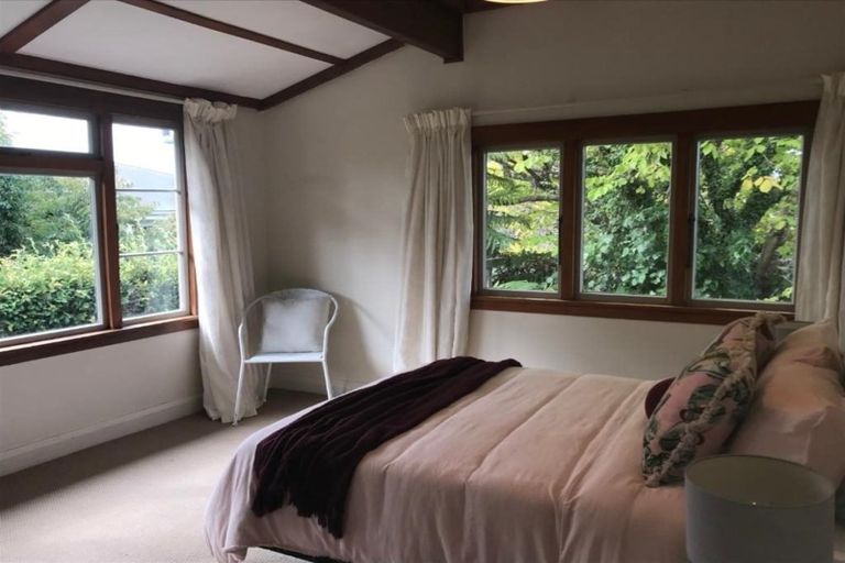 Photo of property in 107 Belt Road, New Plymouth, 4310