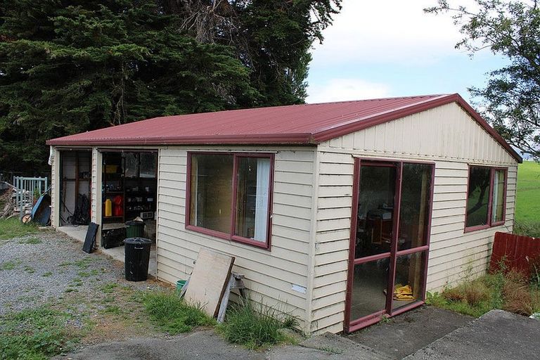 Photo of property in 2079 Clinton Highway, Kuriwao, Clinton, 9584