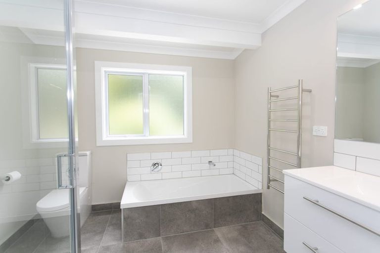 Photo of property in 14 Turere Place, Otamatea, Whanganui, 4501