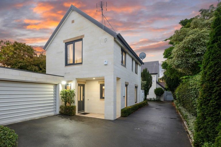 Photo of property in 2/9a Fulton Avenue, Merivale, Christchurch, 8014