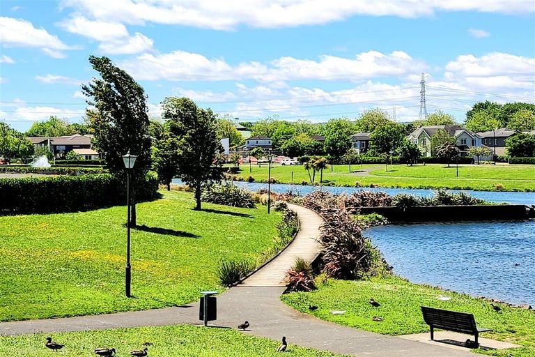 Photo of property in 45 Costa Viva Crescent, Karaka, Papakura, 2113