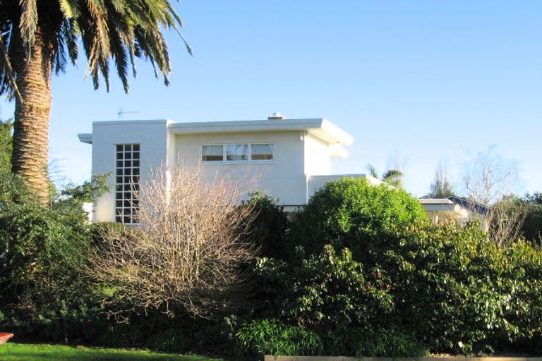 Photo of property in 65 Braid Road, St Andrews, Hamilton, 3200