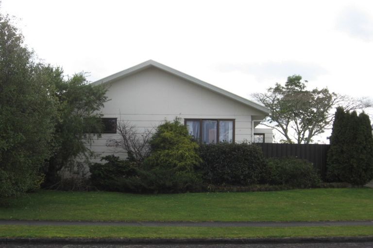 Photo of property in 19 Rutland Street, Fairview Downs, Hamilton, 3214