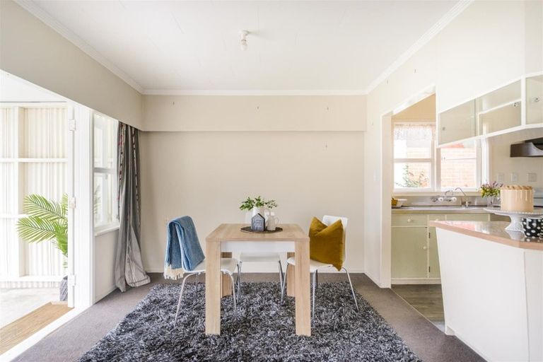 Photo of property in 9 Fagan Street, Bulls, 4818