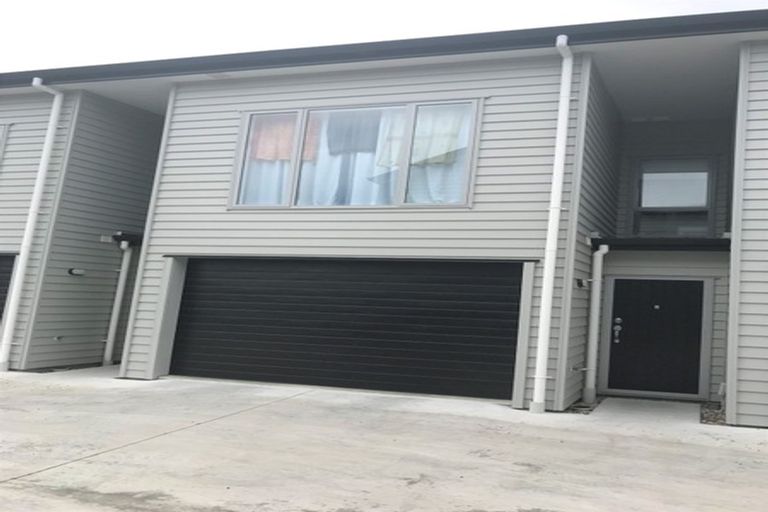 Photo of property in 2/113 Knighton Road, Hillcrest, Hamilton, 3216