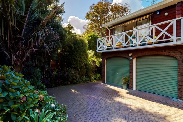 Photo of property in 70a Kings Crescent, Hutt Central, Lower Hutt, 5010