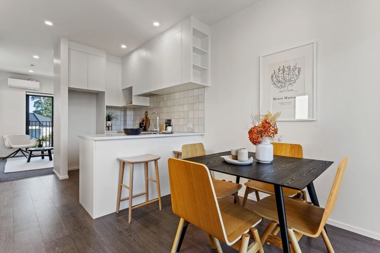 Photo of property in 6/28 Westgate Drive, Westgate, Auckland, 0614